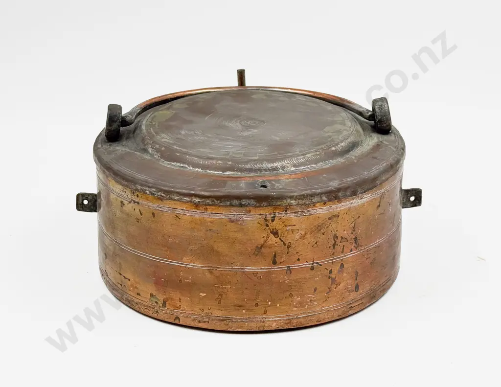 Copper Circular Container Image 1++