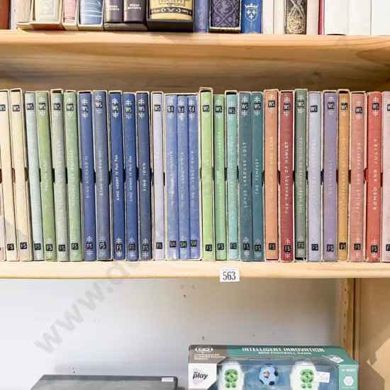 Thirty-Three Boxed Folio Society Plays by William Shakespeare