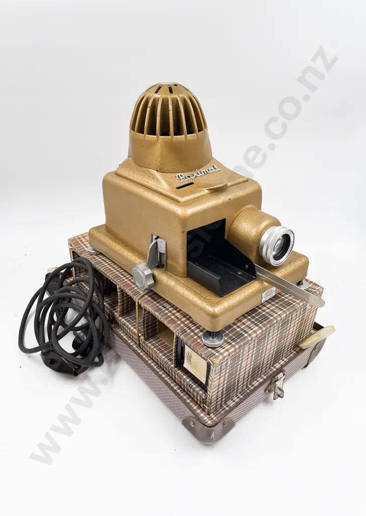 Boxed Braun Paximat Slide Projector Image 1++