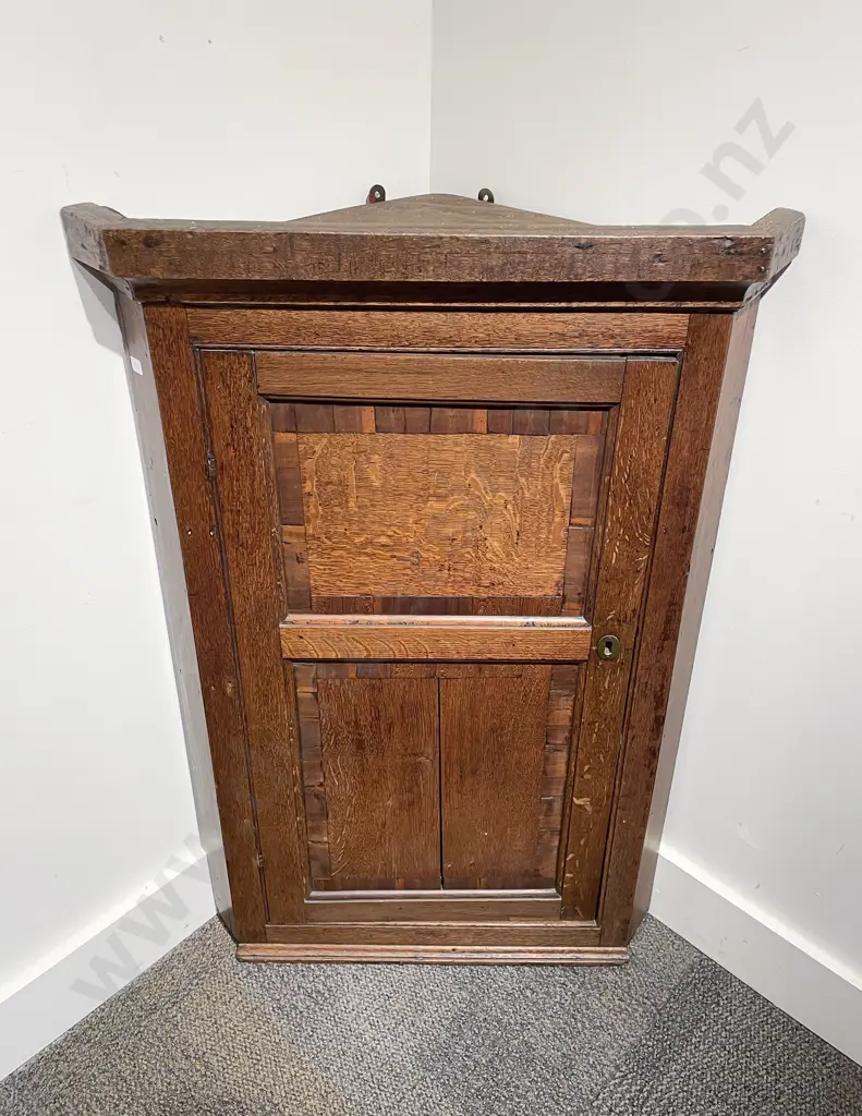 Antique Oak Corner Cabinet Image 1++