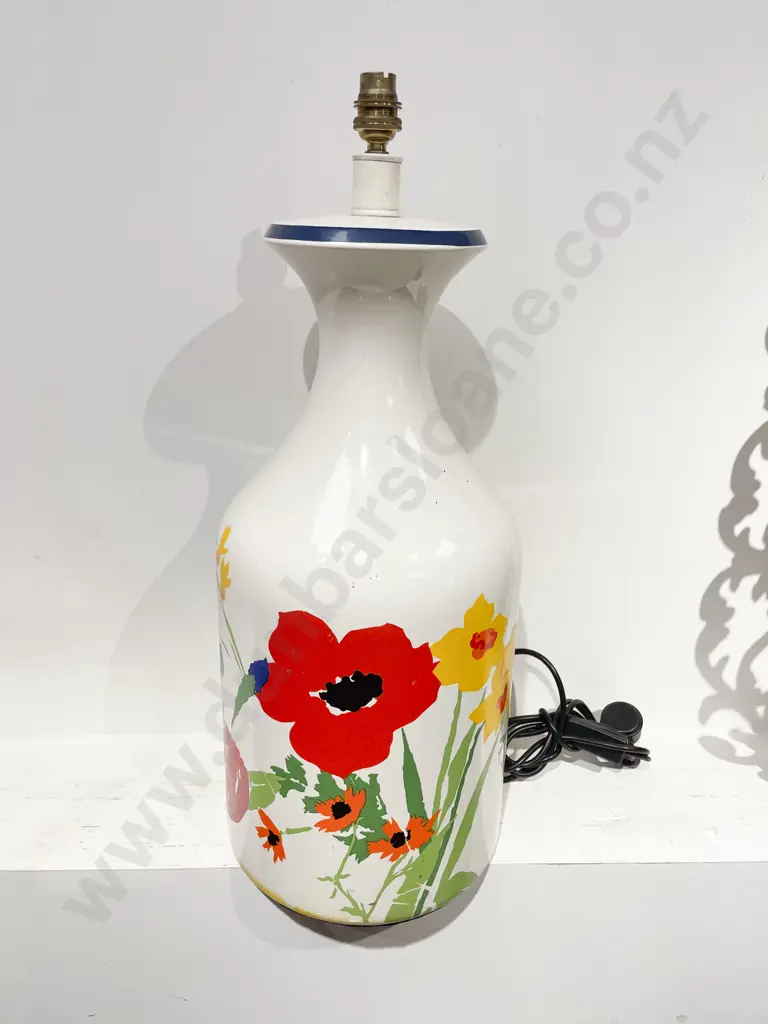 Modern Ceramic Floral Table Lamp Image 1++