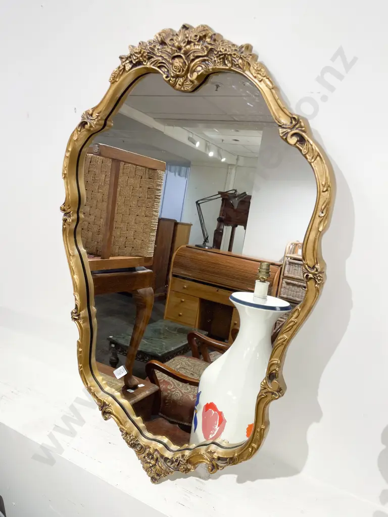 Gilt Framed Wall Mirror Image 1++