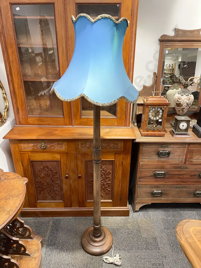 Standard Lamp & Shade Image 1++