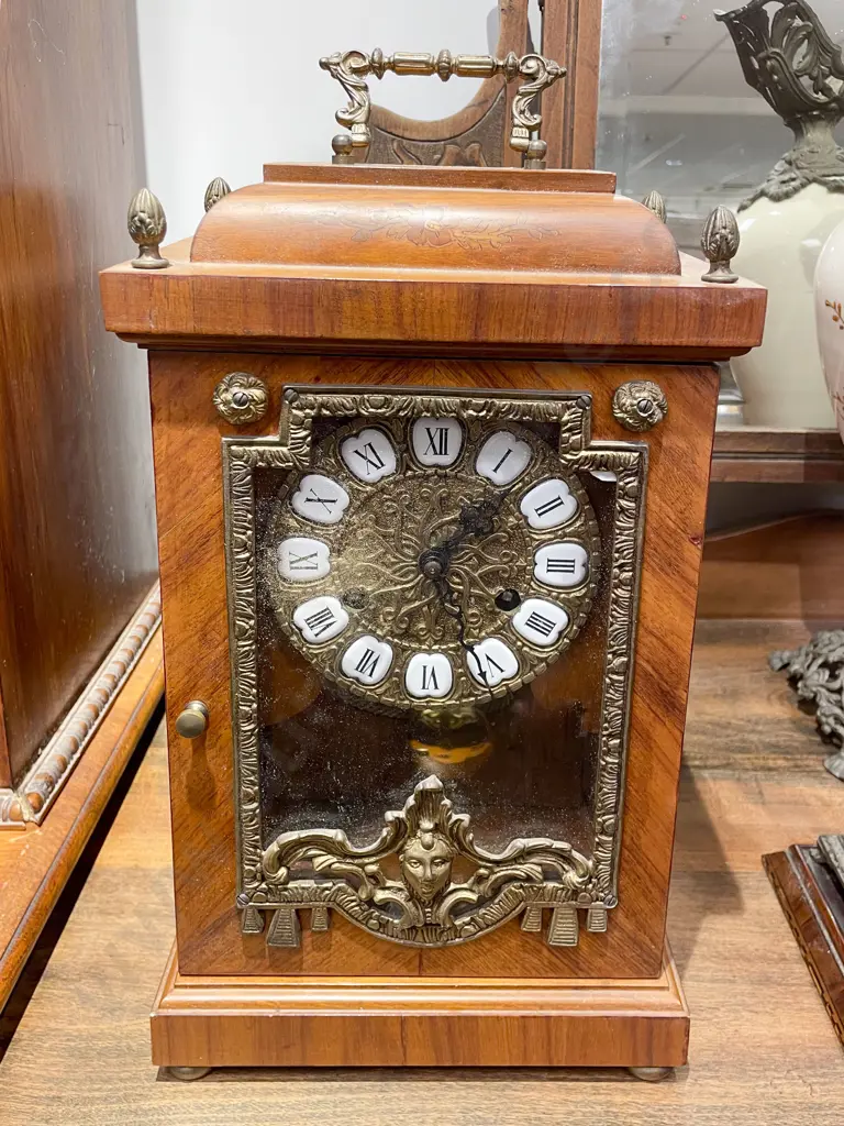 Decorative Reproduction Mantel Clock Image 1++