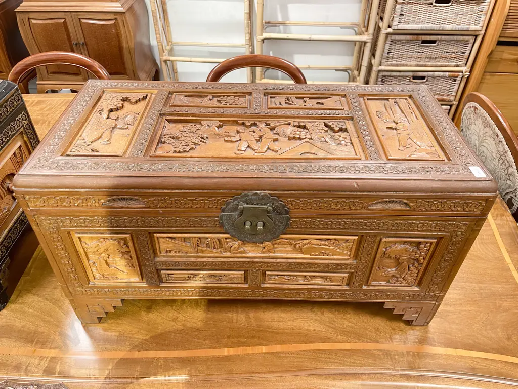 Small Proportion Carved Camphor Wood Chest Image 1++