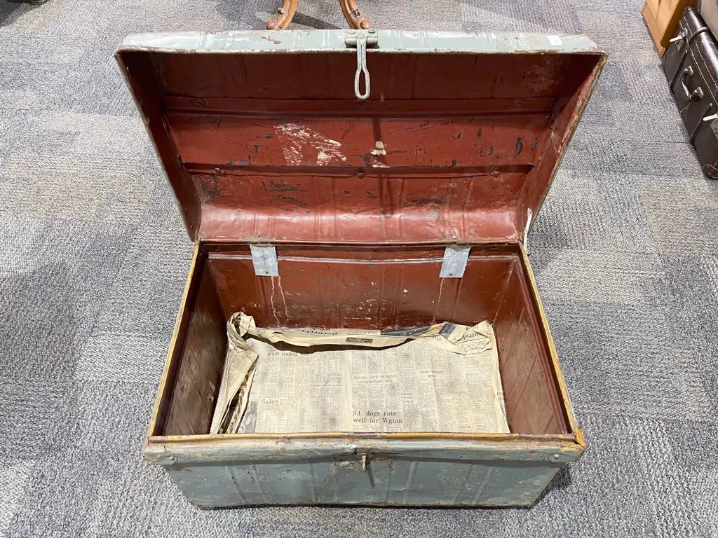 A Pair of Vintage Tin Trunks Image 1++
