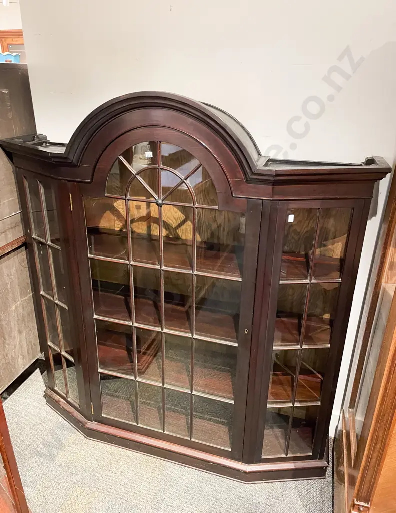 Wedge Shaped Glazed Display Cabinet Image 1++