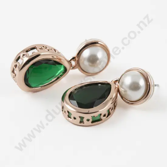 Pair Swarovski Gold Plated Green Crystal Pendant Drop Earrings