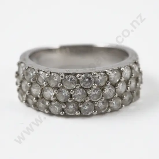 S/S 31Stone Clear Crystal Band Ring