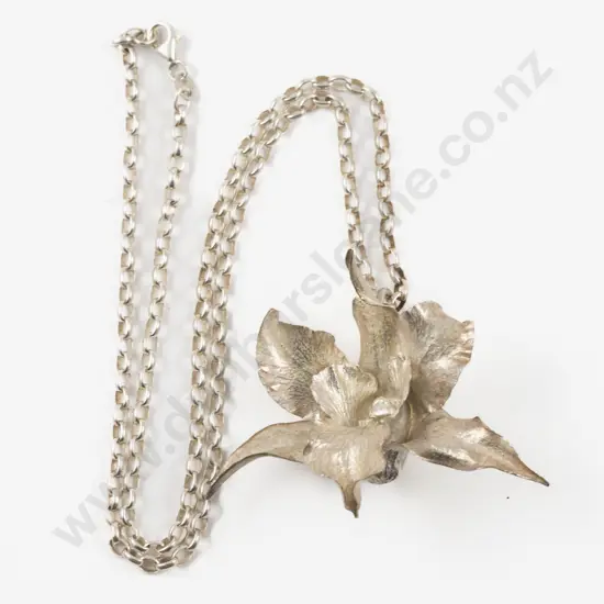 S/S Trace Link Neck Chain with Plated Orchid Pendant