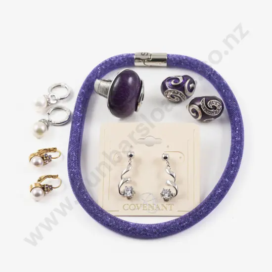 Swarovski Star Dust Purple Mesh Necklace with Pair of Cubic Zirconia Pendant Drop Earrings