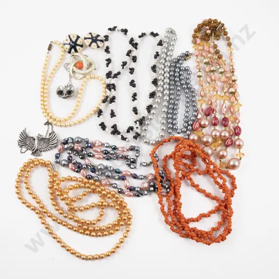 Collection of Assorted Costume Jewellery
