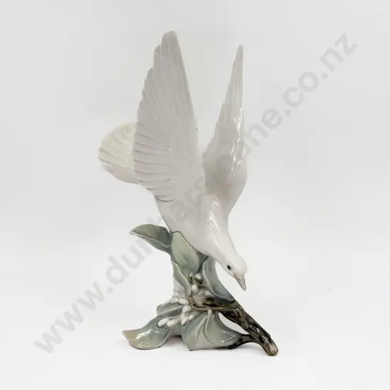 Lladro Dove