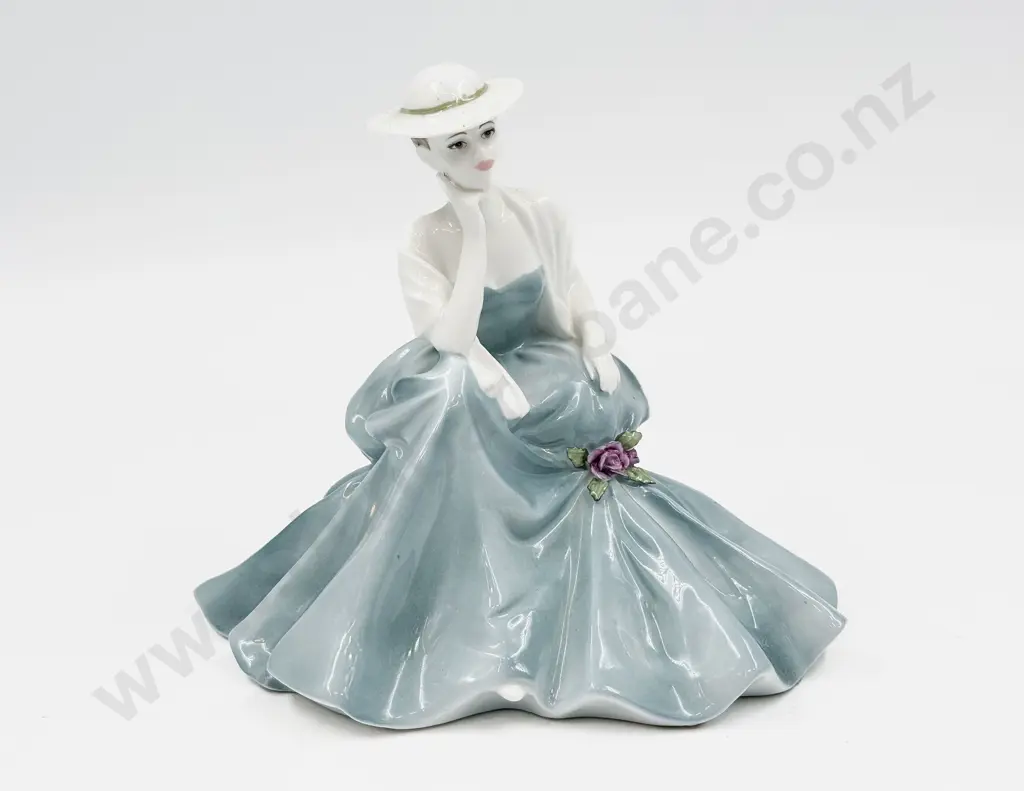Coalport Seated Figure Image 1++