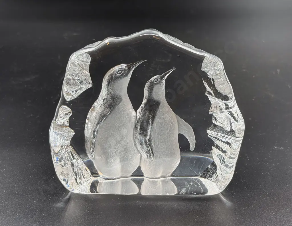 Art Glass Paperweight Image 1++