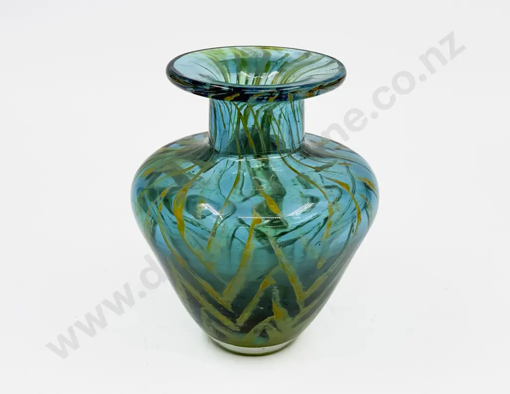 Mdina Art Glass Vase Image 1++