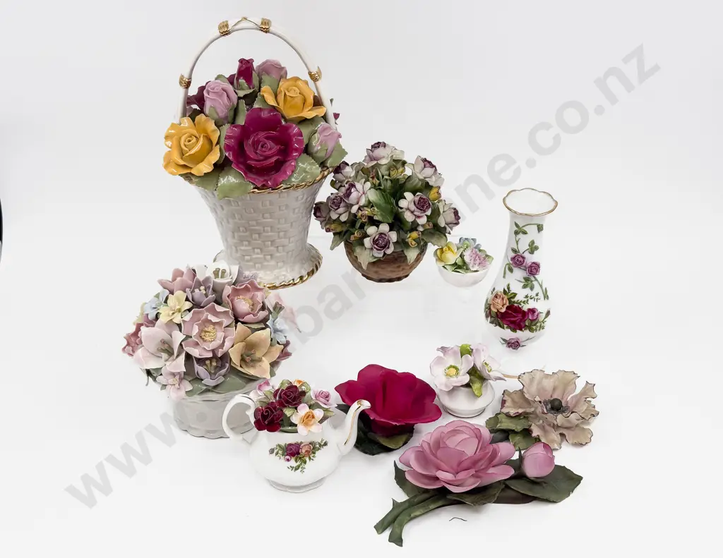 Box Qty of Assorted Floral Ornaments etc Image 1++