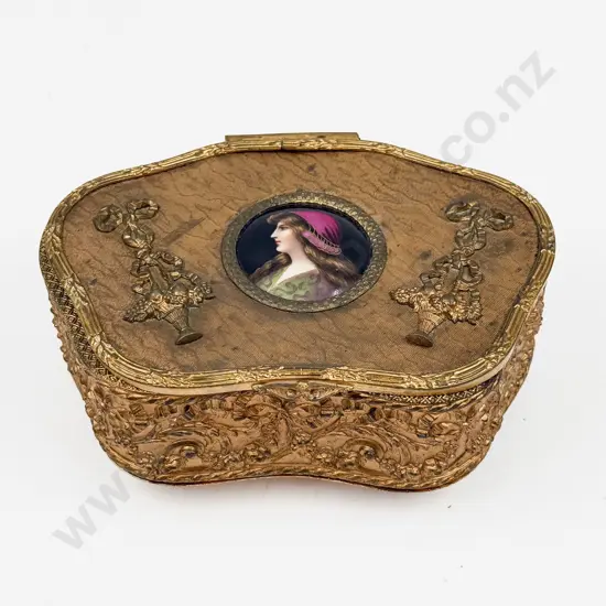 Ornate & Gilded Jewellery Box (Faults)