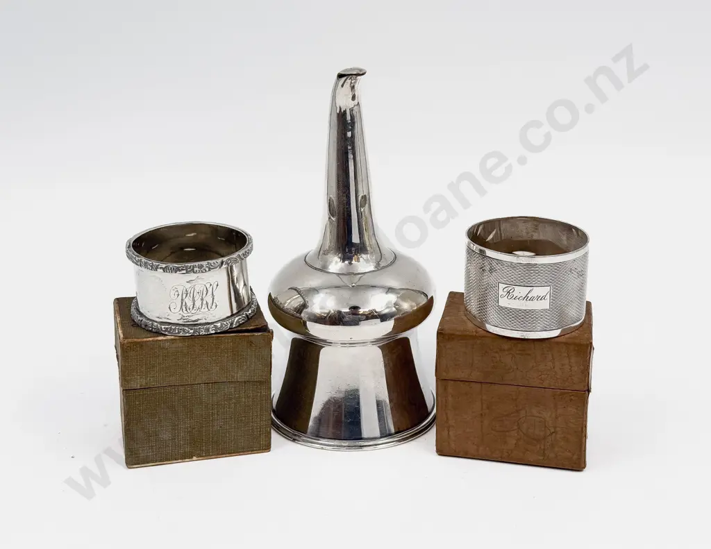 Plated Wine Pourer & Two Boxed S/S Napkin Rings Image 1++