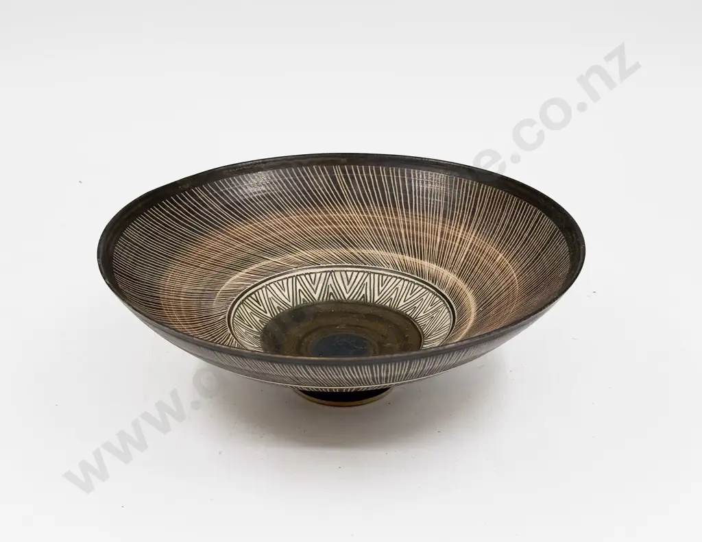 Linda Forrest Pottery Bowl Image 1++