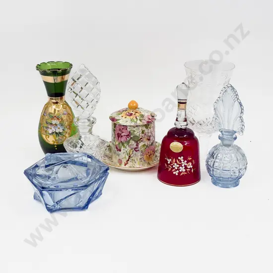 Small Qty of Assorted Glassware etc