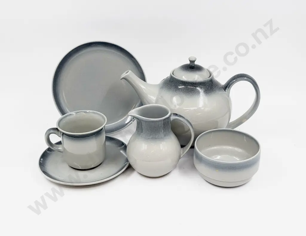 Temuka Part Teaset Image 1++