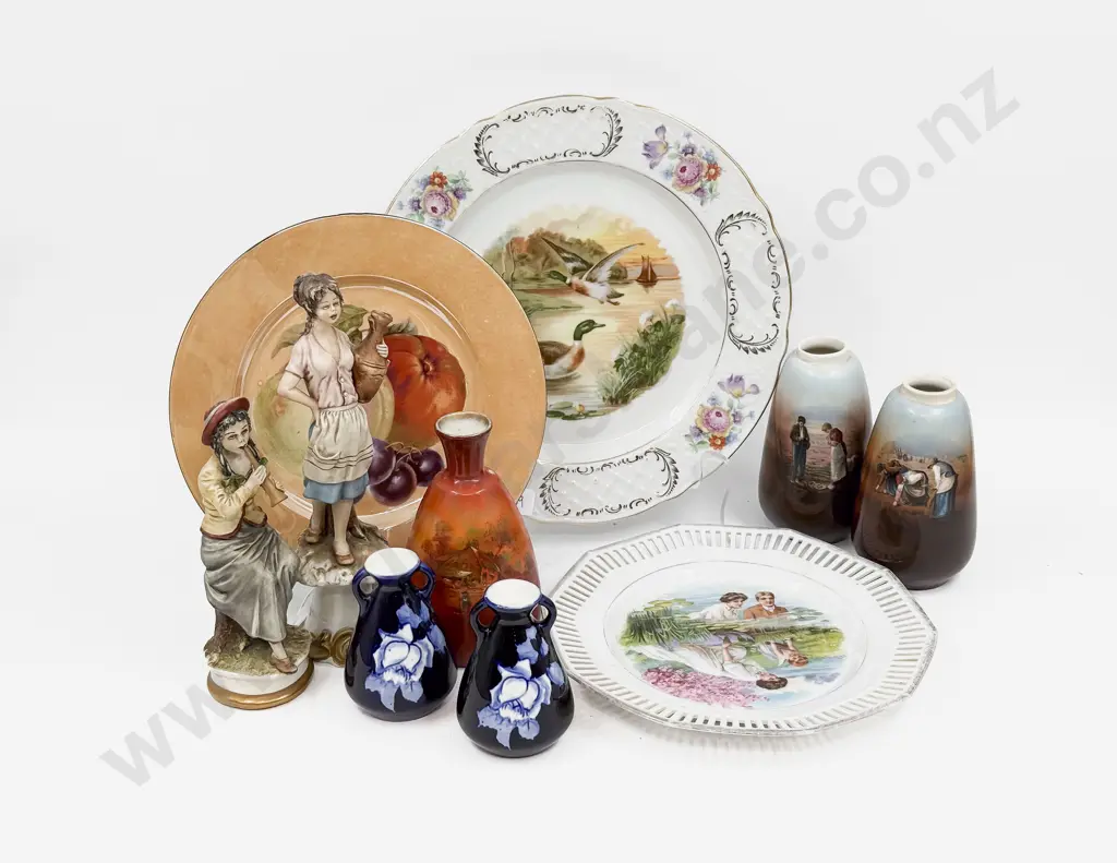 Small Qty of Assorted Fancy China together with Two Figures Image 1++
