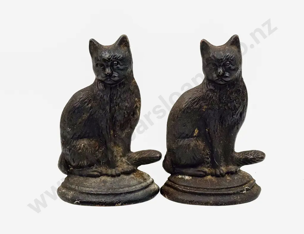 Pair of Cat Form Cast Iron Door Stops Image 1++
