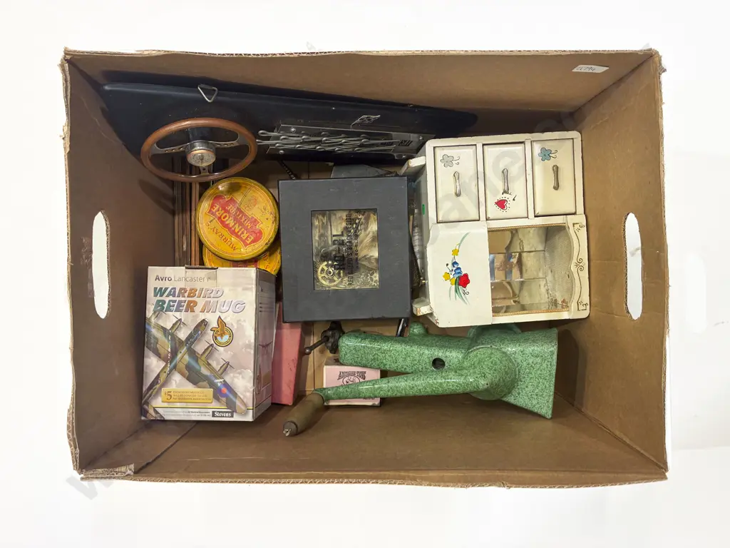 Box Qty of Assorted Image 1++