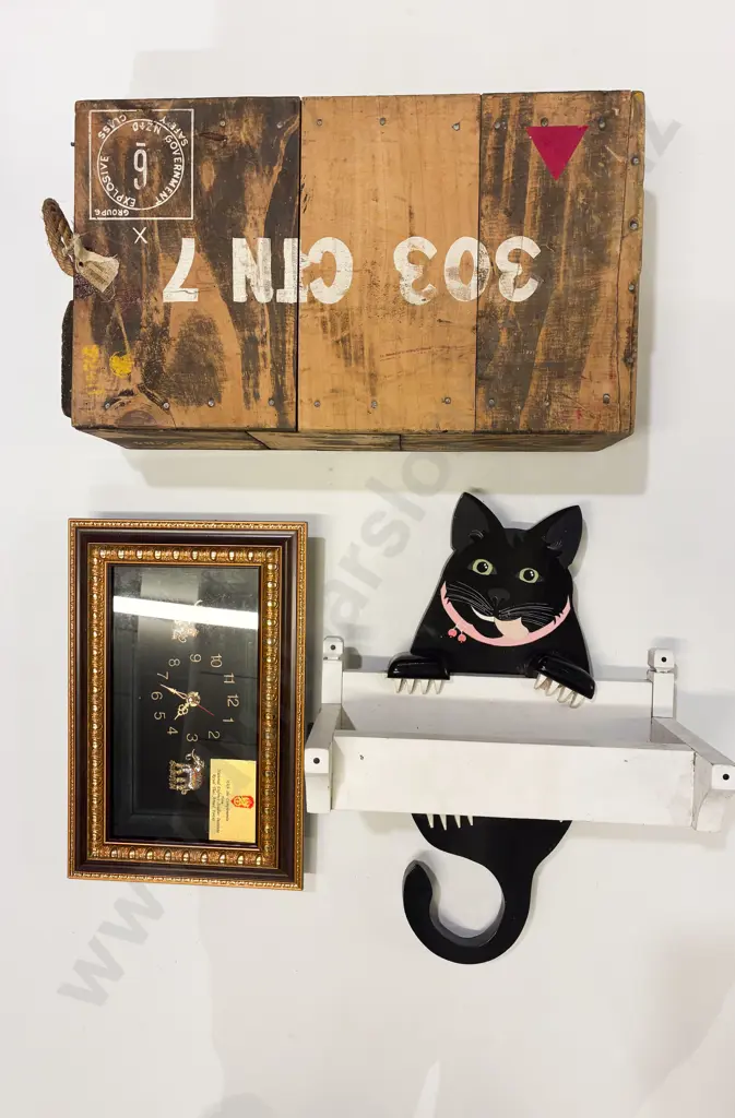 Box Qty of Assorted together with Small Crate Image 1++