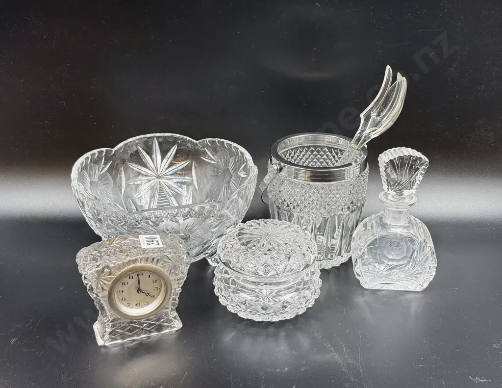 Small Qty of Assorted Crystal & Glassware incl Desk Clock Image 1++