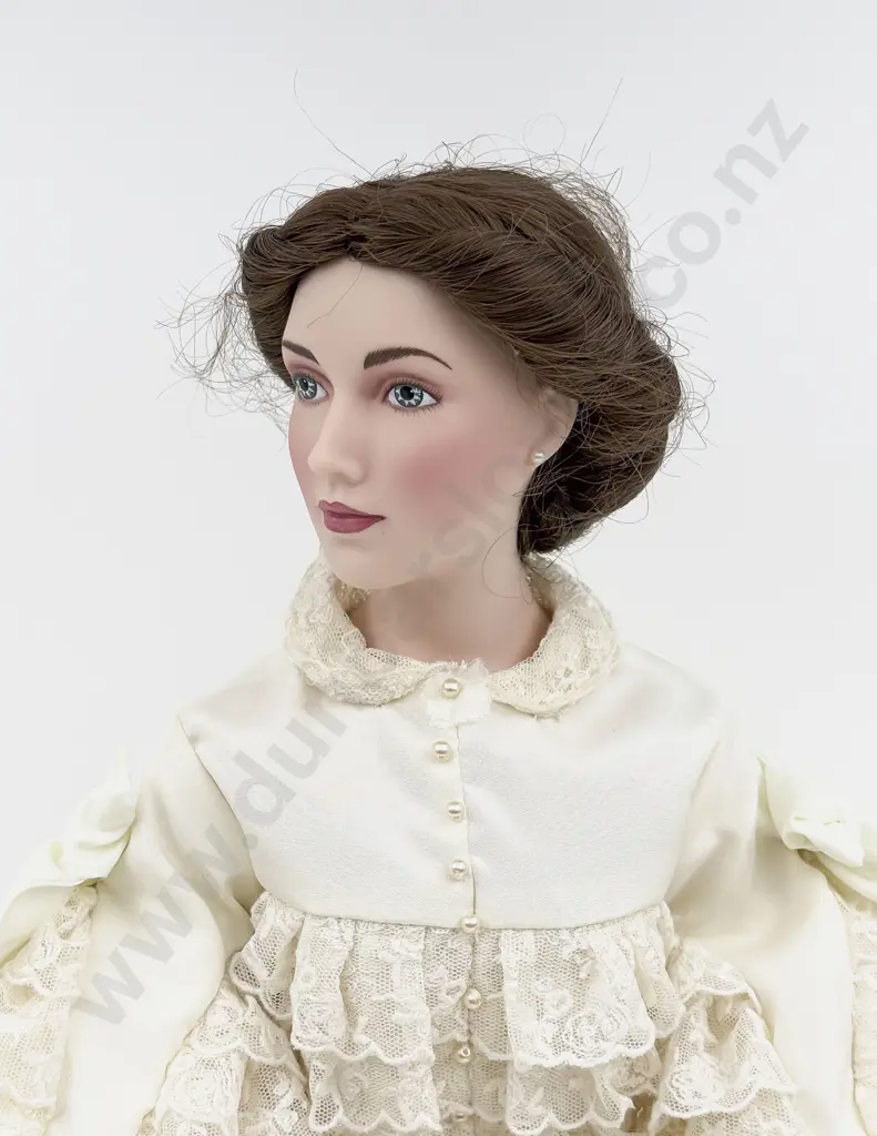 Franklin Mint New Bisque Dolls The Victoria & Albert Bride Doll 55cm Image 1++