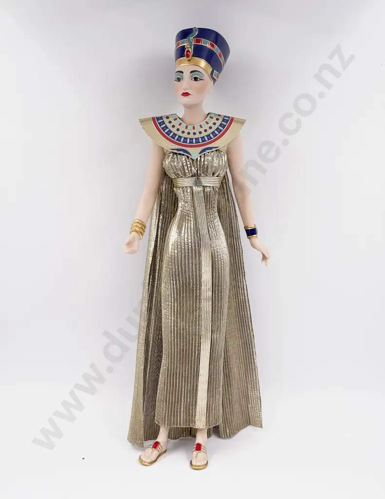Part Boxed Franklin Mint New Bisque Doll Nefertiti Egyptian Queen 61cm Image 1++