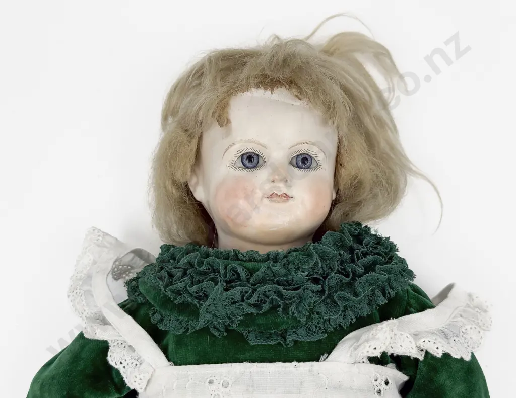 Antique Composition Shoulder Plate Doll on Rag Body 61cm Image 1++
