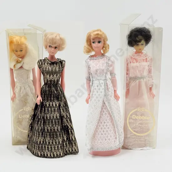 Four Debbie Dolls 28cm