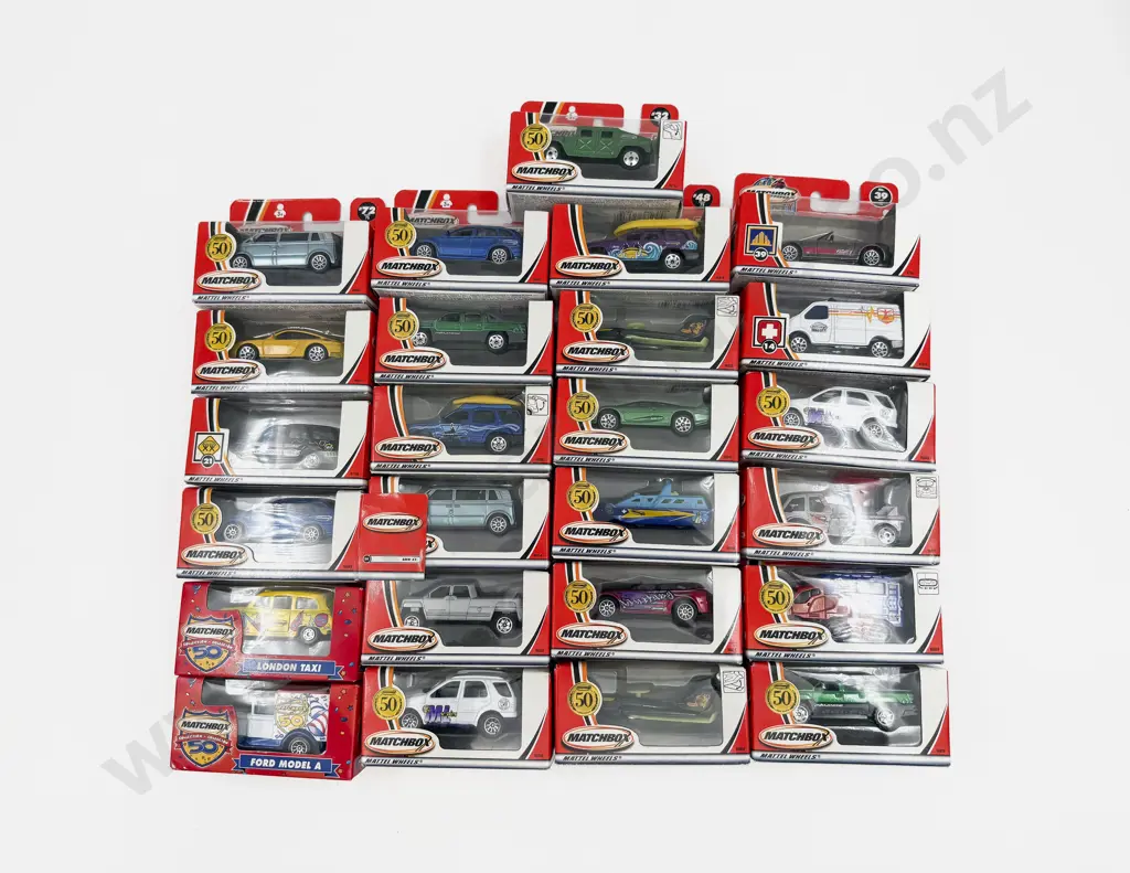 25 Matchbox Boxed MB Models Image 1++
