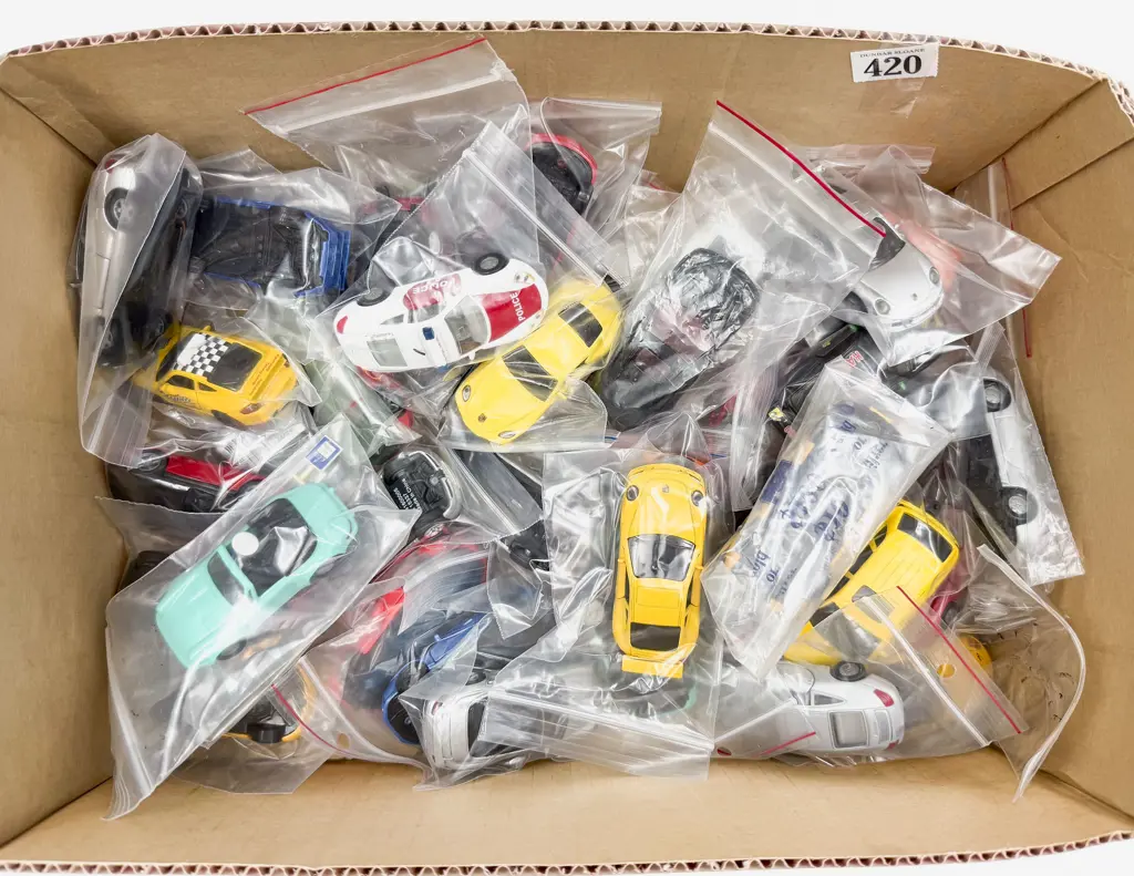 Collection Unboxed Siku Porsche Models Image 1++