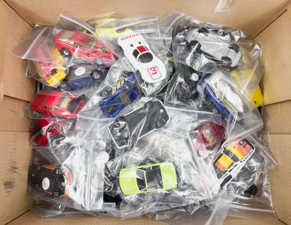 Collection Unboxed Matchbox Porsche Models Image 1++