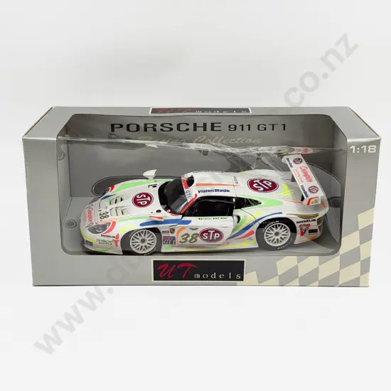 Boxed UT Models 1:18 Scale Porsche Model