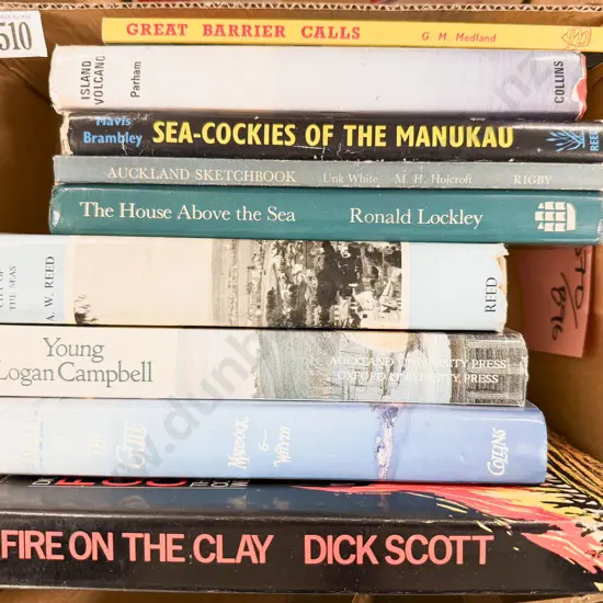 Quantity Assorted Regional Histories - Auckland