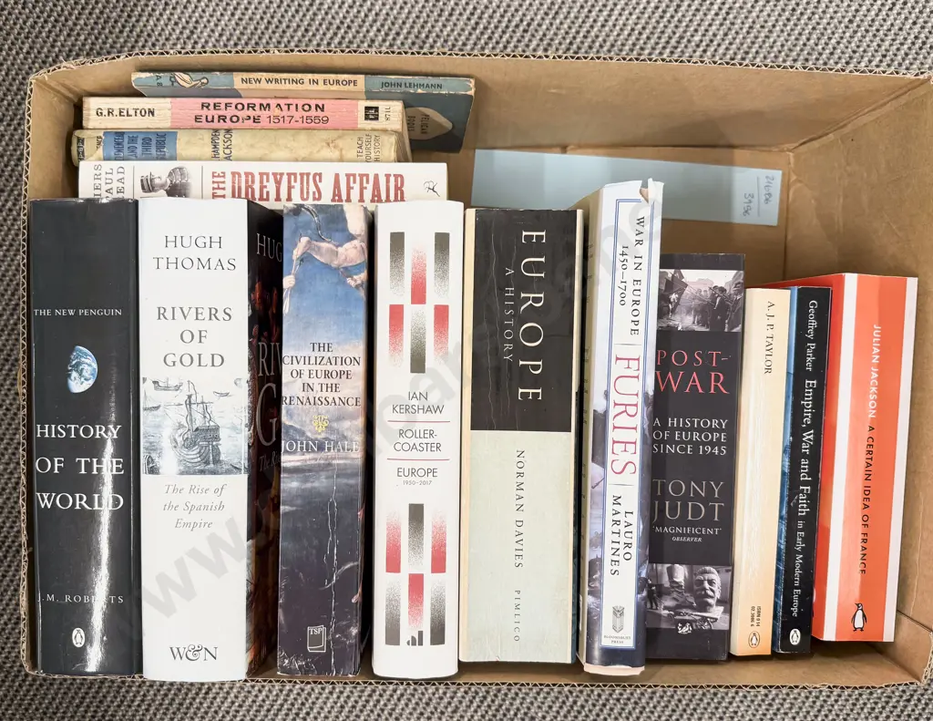 Box Quantity Assorted World History Image 1++