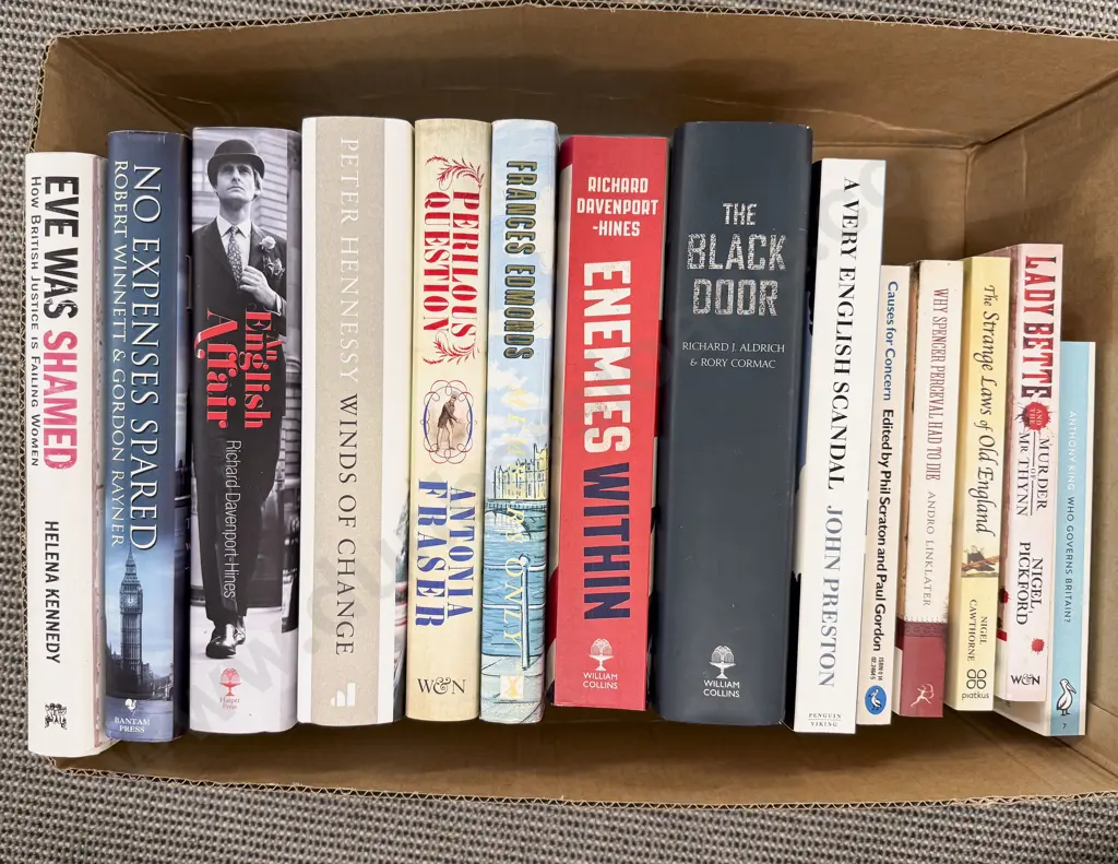 Box Quantity Assorted British History Image 1++
