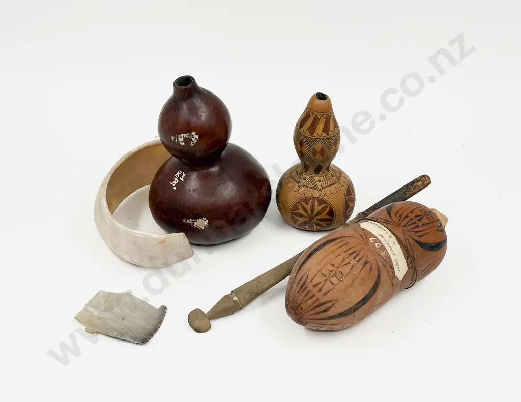 Qty of Assorted incl Small Gourds Image 1++