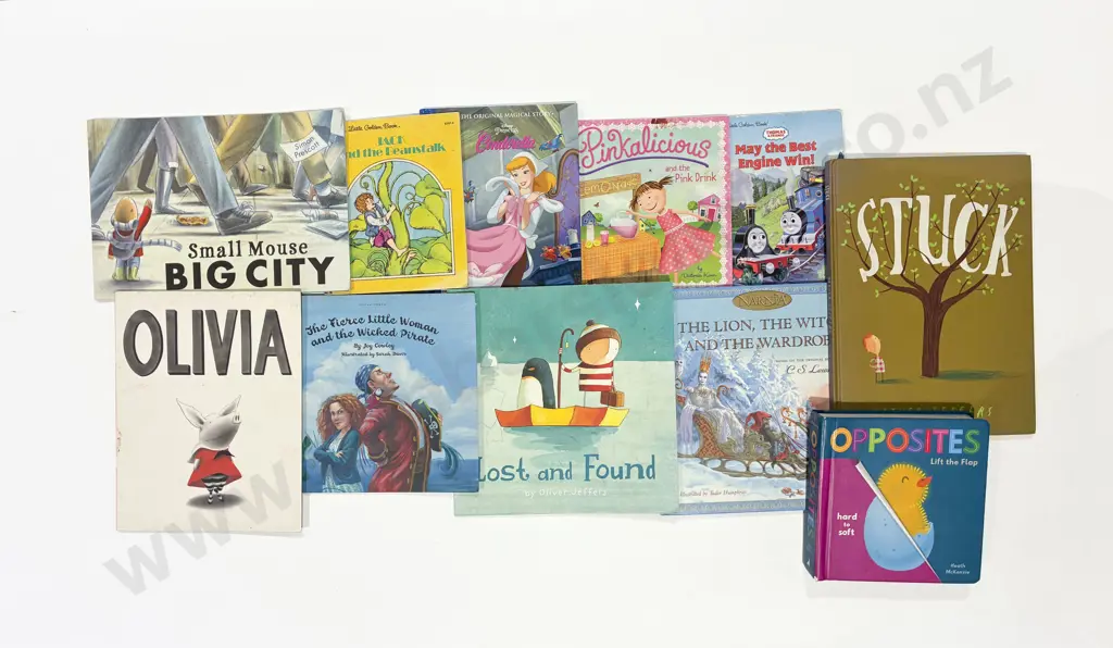 Qty of Assorted Childrens Books Image 1++