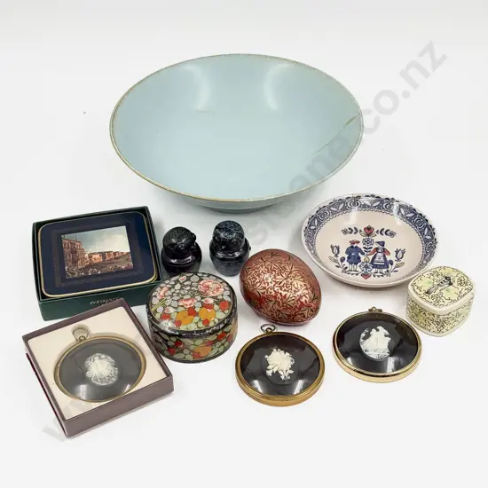 Qty of Assorted Lacquered Ornaments etc on Pottery Bowl