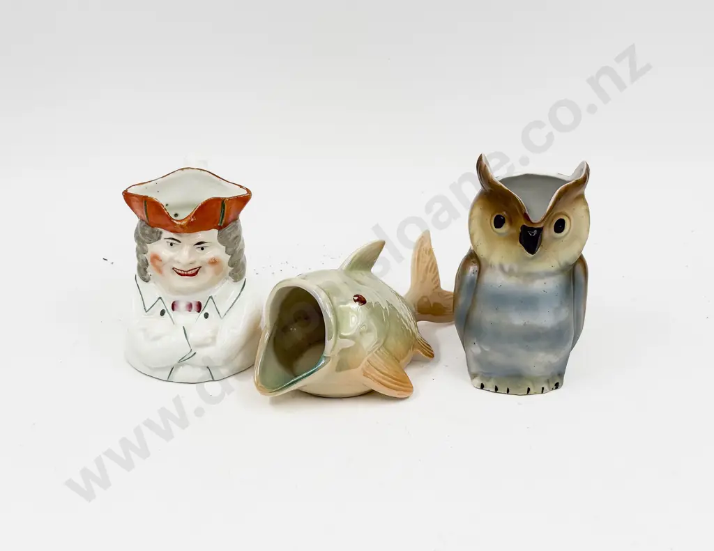 Wembley Ware Fish Form Vase & Two Jugs Image 1++