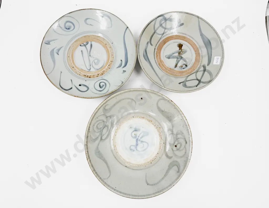 Three Provincial Ming Shallow Bowls Image 1++