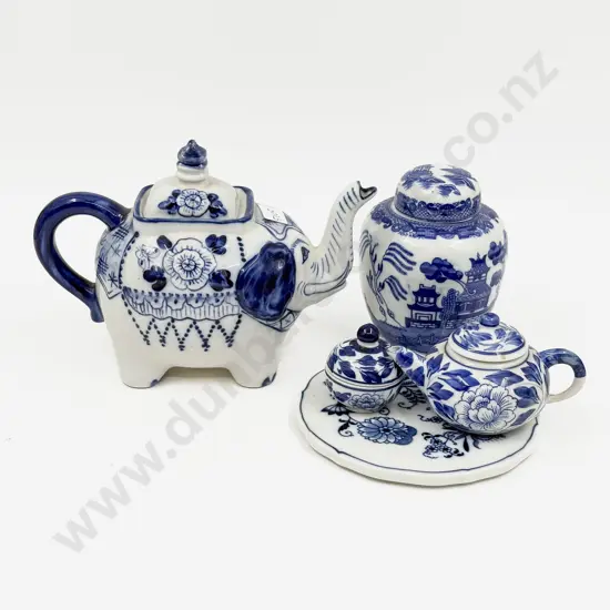 Chinese Blue & White "Willow" Pattern Ginger Jar & Other Assorted Blue & White China
