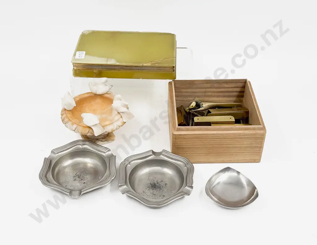 Qty of Assorted incl Onyx Jewellery Box etc Image 1++