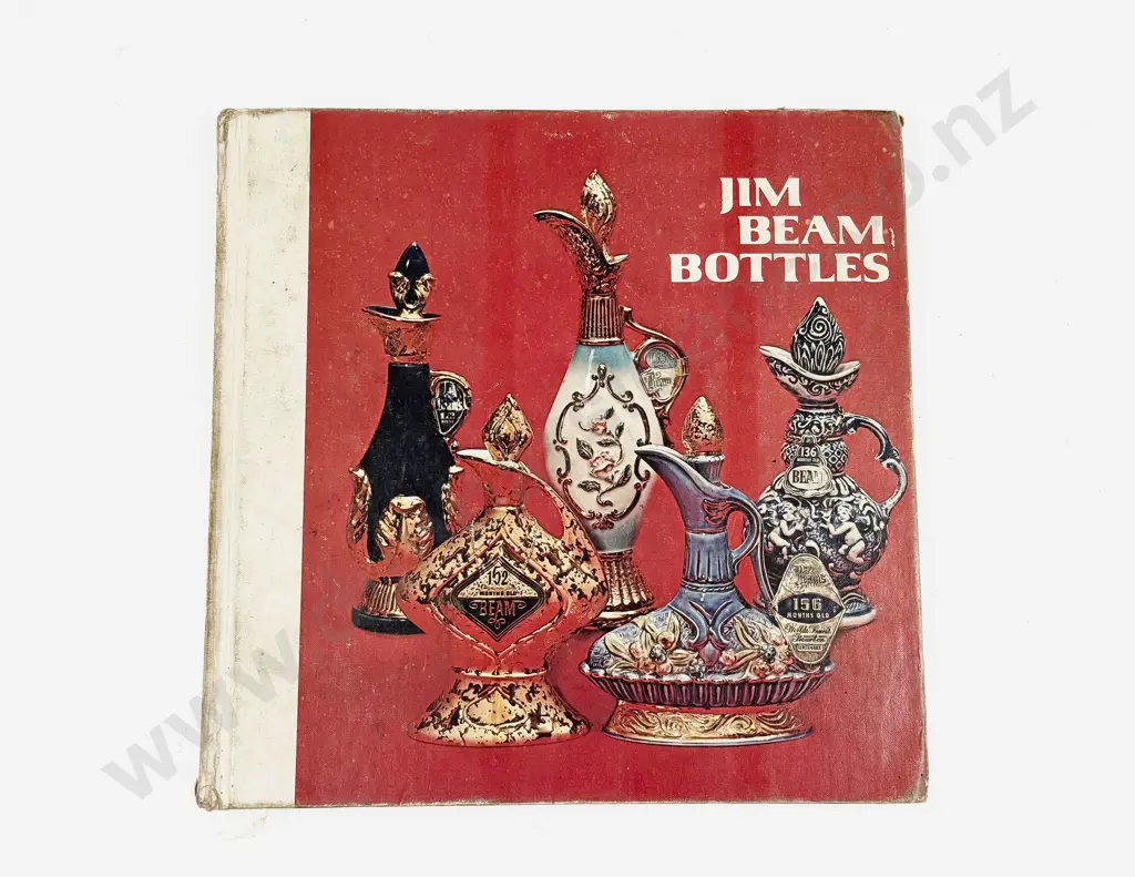 Jim Beam Bottles Reference Book Image 1++